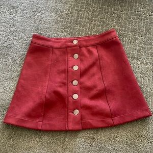Beautiful skirt (red/burgundy color).